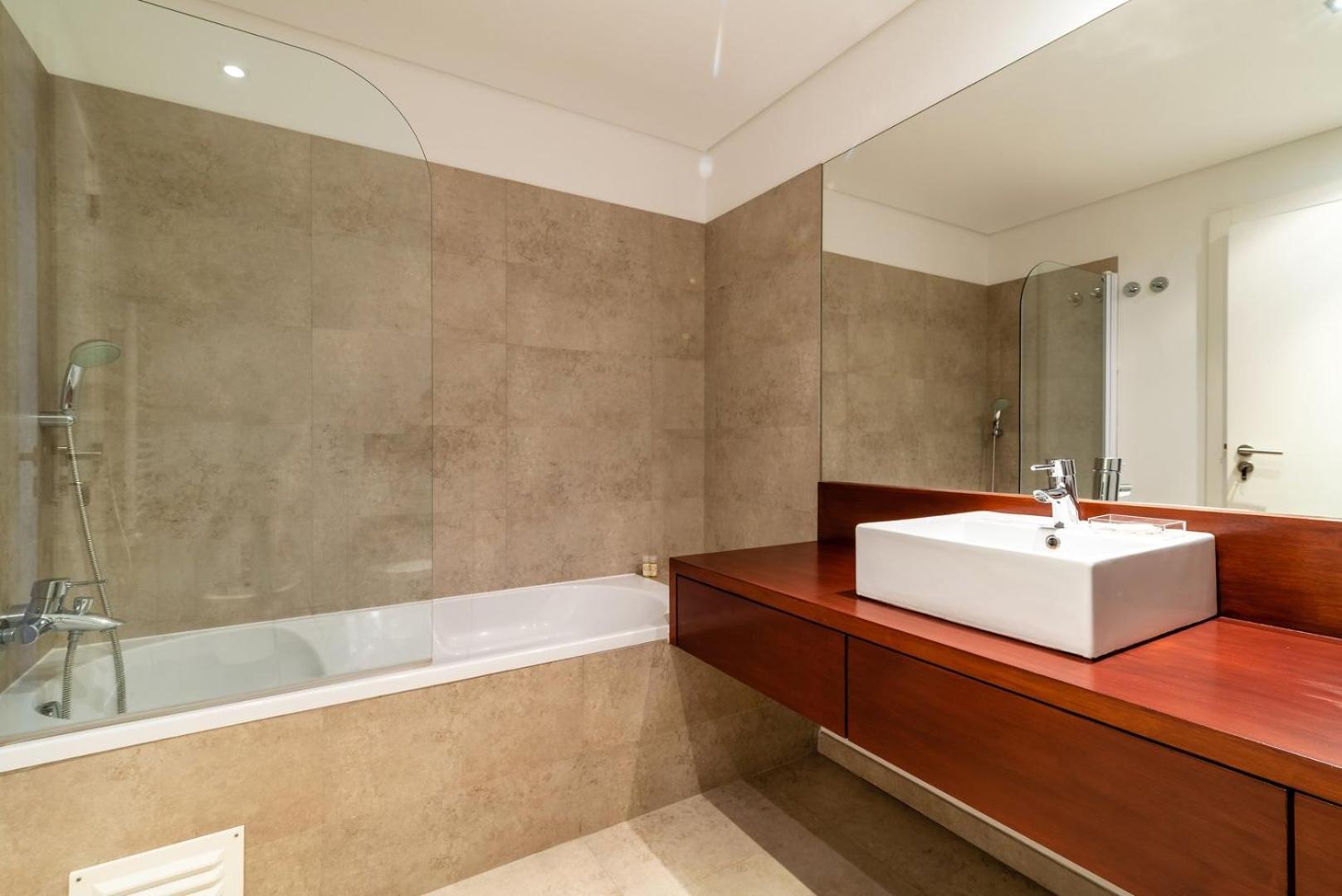 Guestready - Alges Apt With Stunning Rooftop Pool 아파트 외부 사진